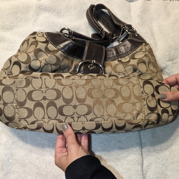 Coach boho purse - Picture 2 of 6